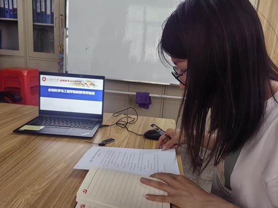 e1ce44c2c170bc183e87f8a336cced9